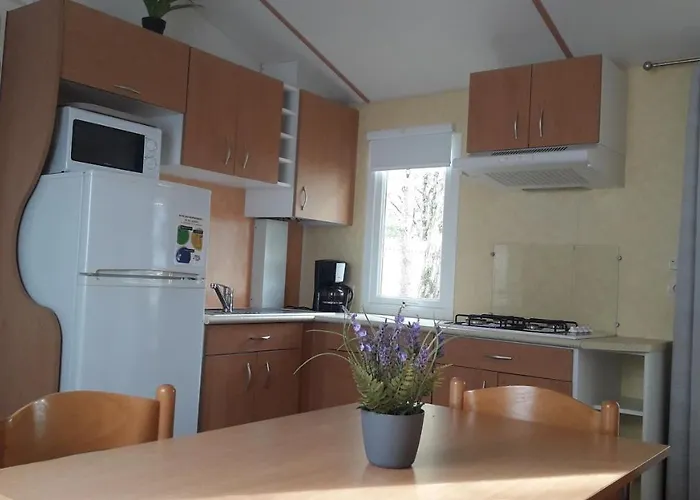 キャンプ場 Mobil 3*** Piscine Chauffee La Boissière-de-Montaigu