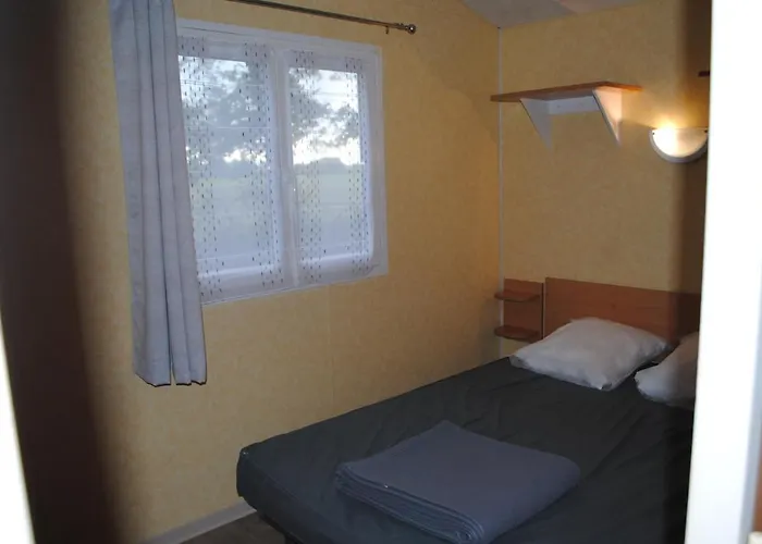 Mobil 3*** Piscine Chauffee